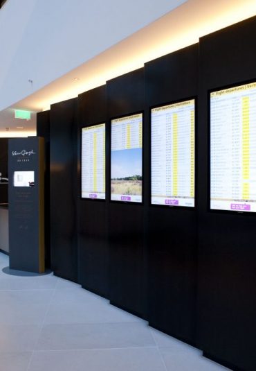 Digital Signage